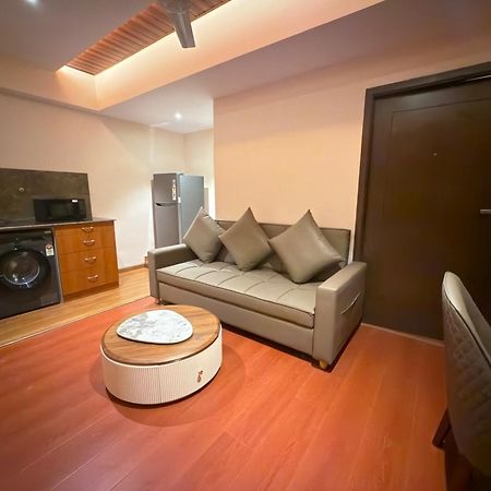 Park Avenue Hotel & Apartments Trichy Tiruchirappalli 外观 照片