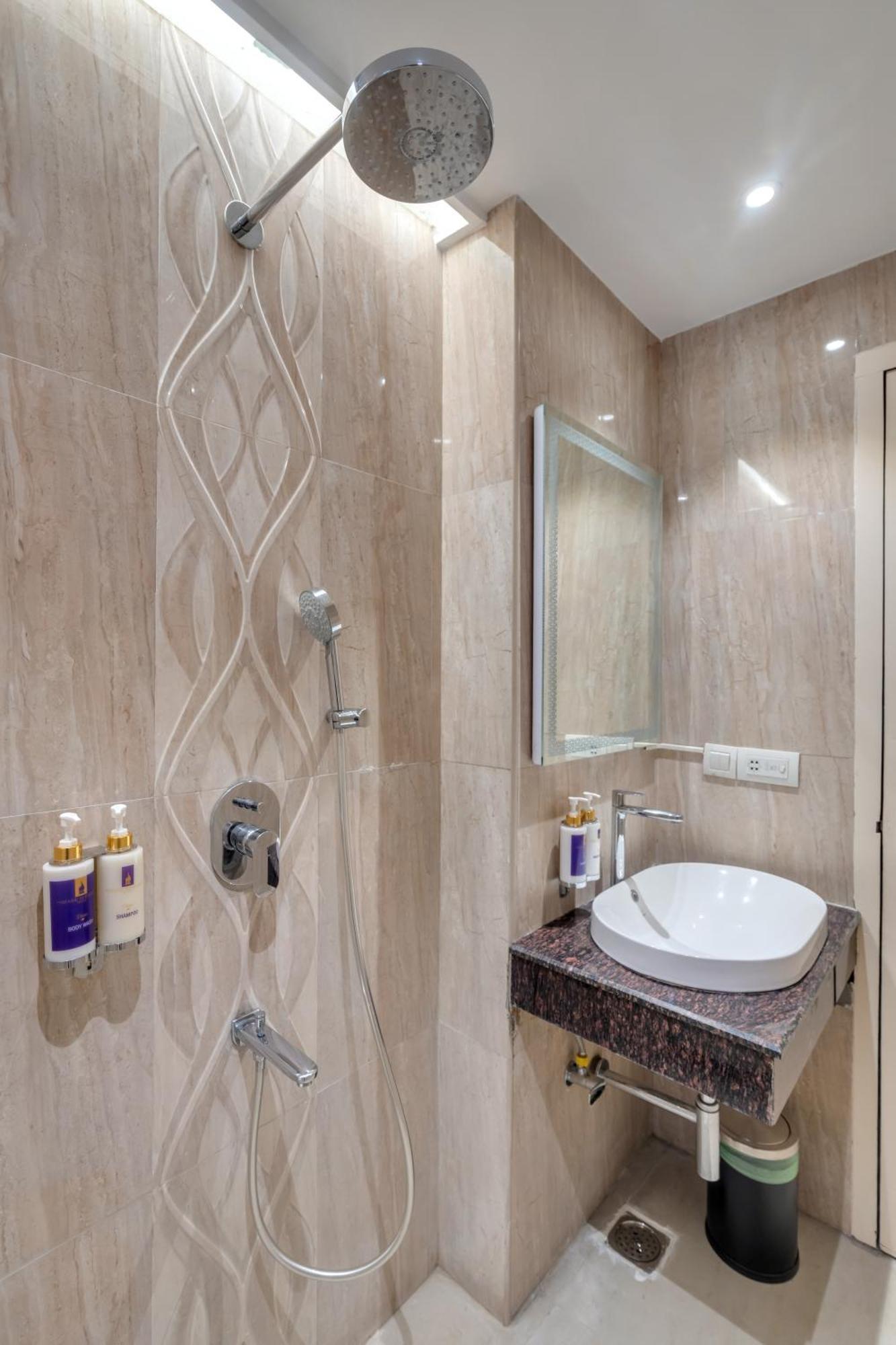 Park Avenue Hotel & Apartments Trichy Tiruchirappalli 外观 照片