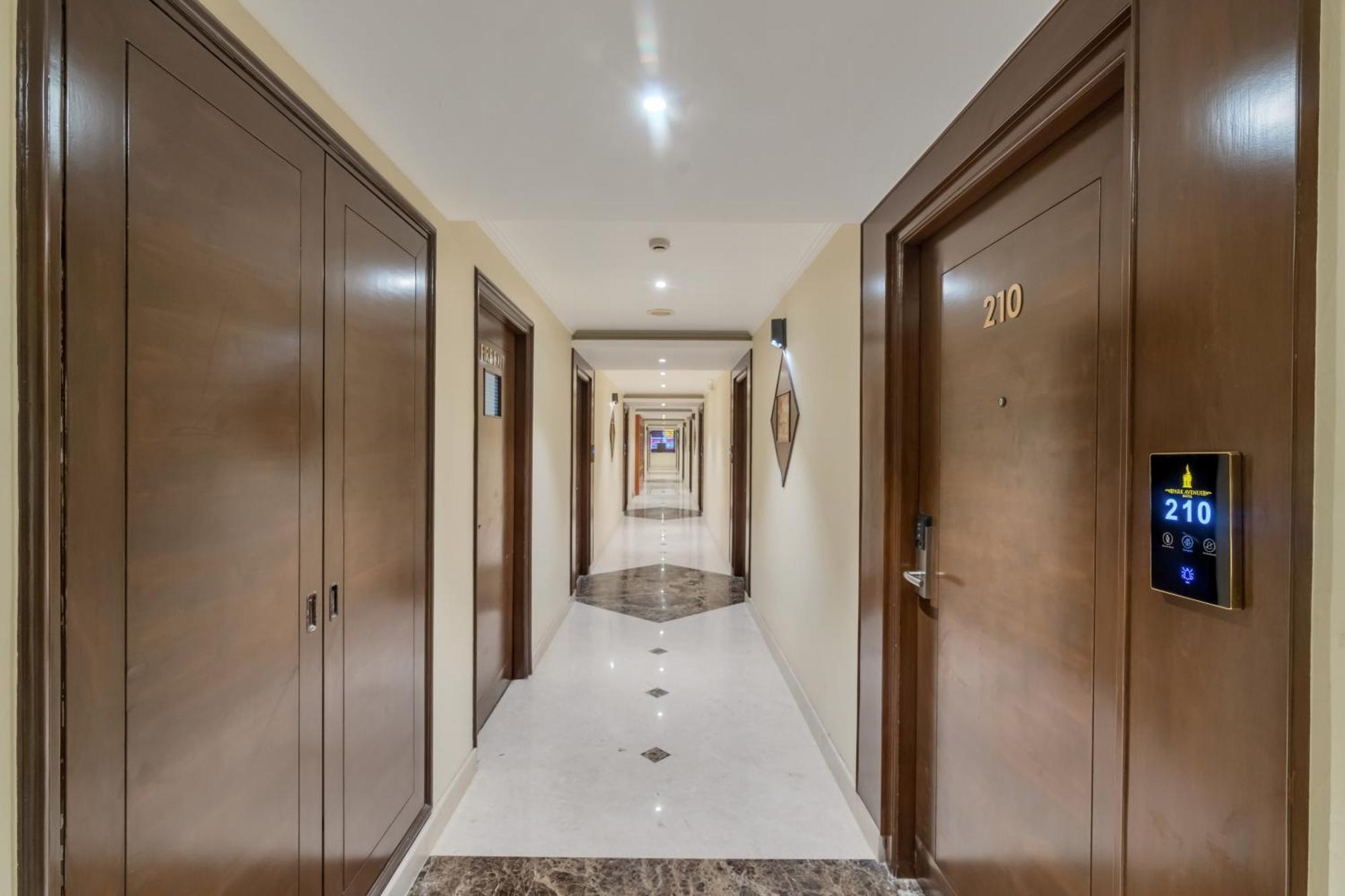 Park Avenue Hotel & Apartments Trichy Tiruchirappalli 外观 照片