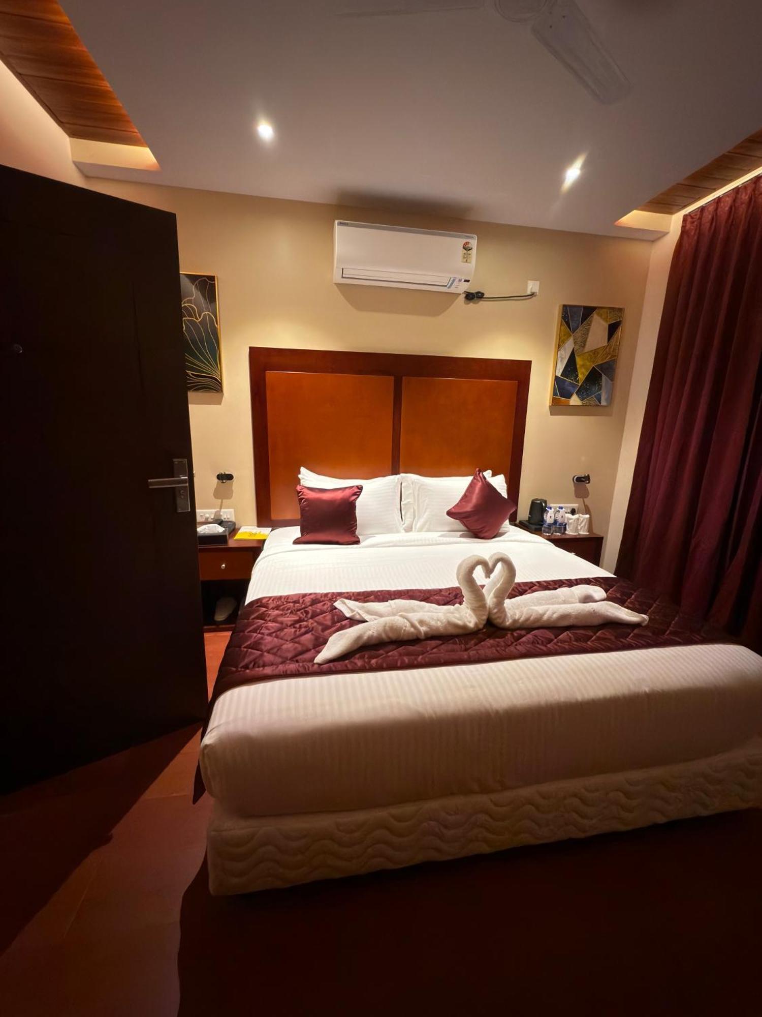 Park Avenue Hotel & Apartments Trichy Tiruchirappalli 外观 照片