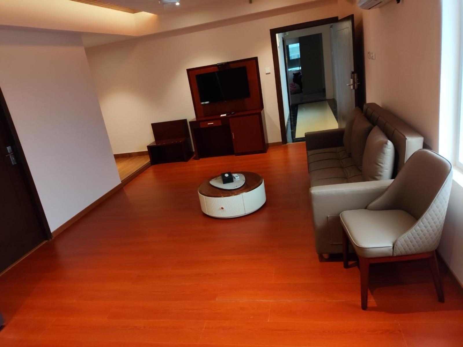 Park Avenue Hotel & Apartments Trichy Tiruchirappalli 外观 照片