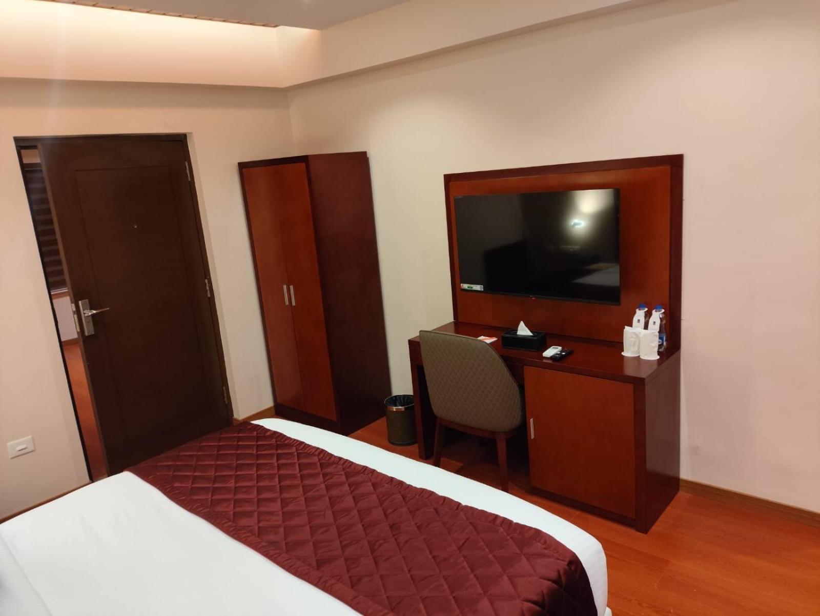 Park Avenue Hotel & Apartments Trichy Tiruchirappalli 外观 照片